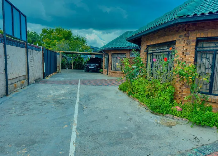 Sikhula Sonke Guest House