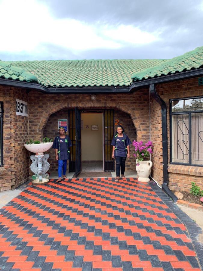 Sikhula Sonke Bed & Breakfast Bronkhorstspruit